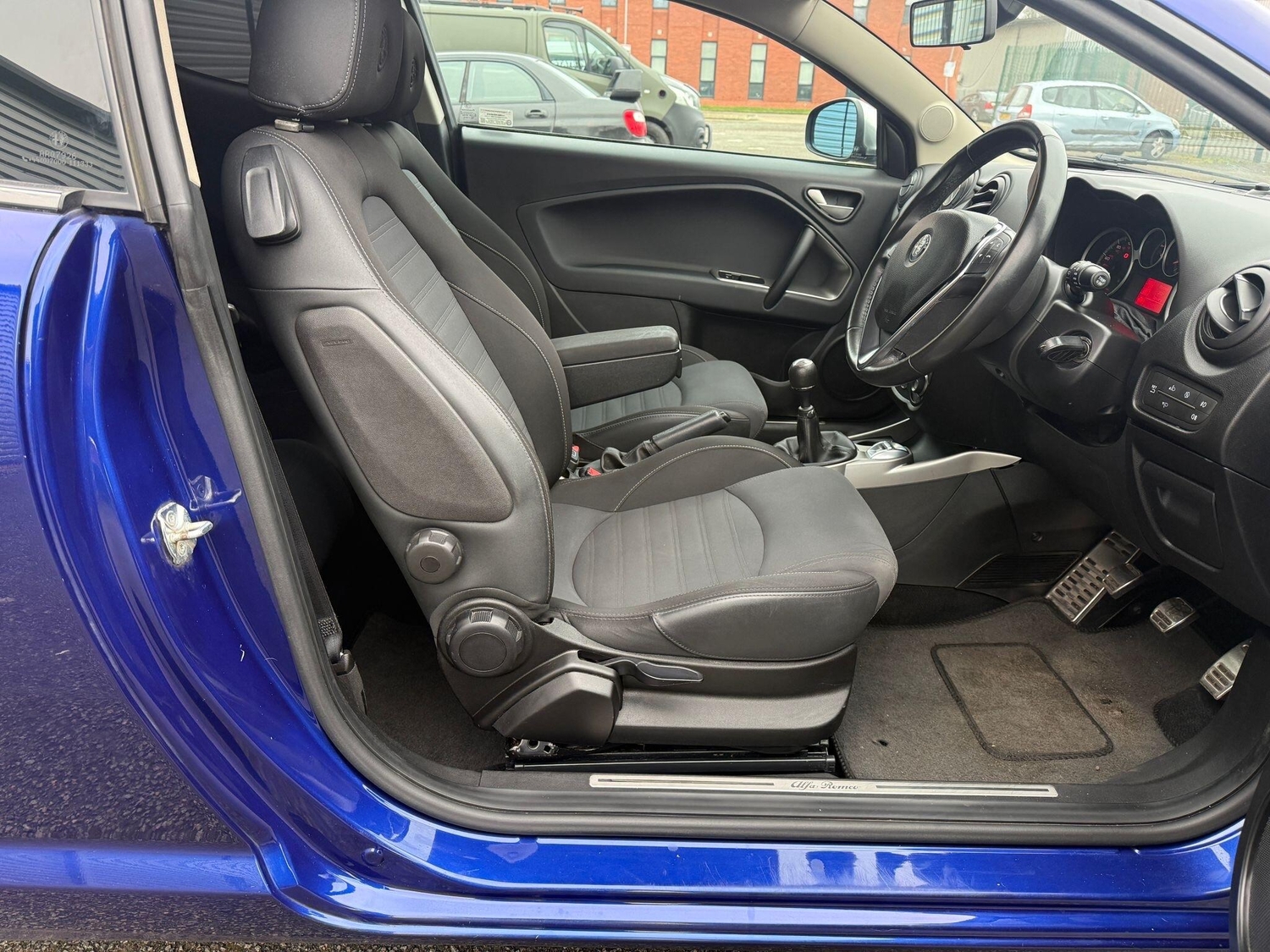 [ berth ]Alfa Romeo Mito