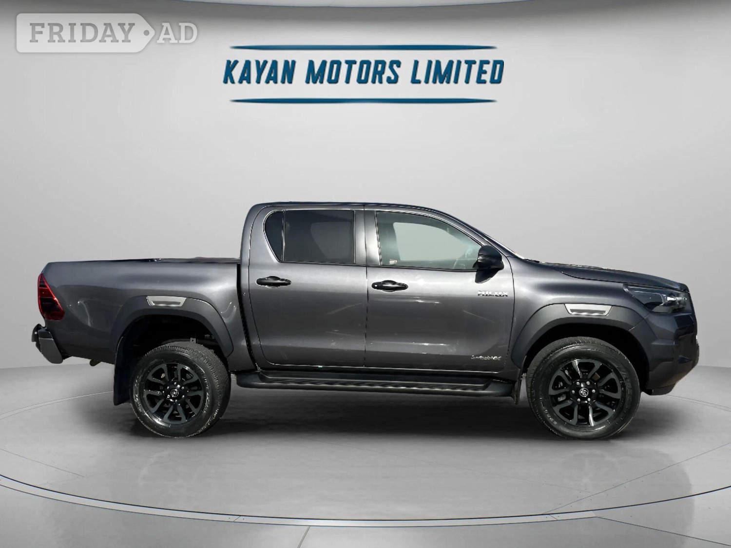 Toyota Hilux 2023 - Vans & Commercial Vehicles