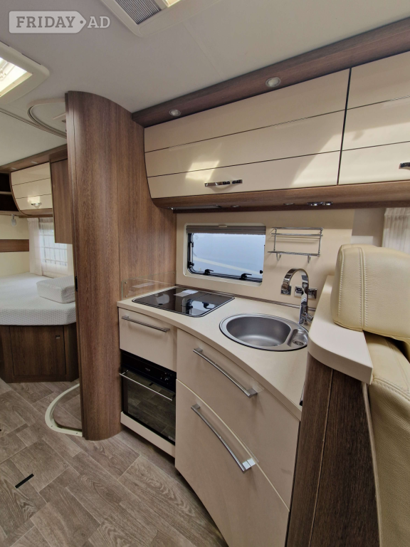 Dethleffs Esprit I 6810-2 2017 for sale - Motorhomes & Caravans in Highbridge