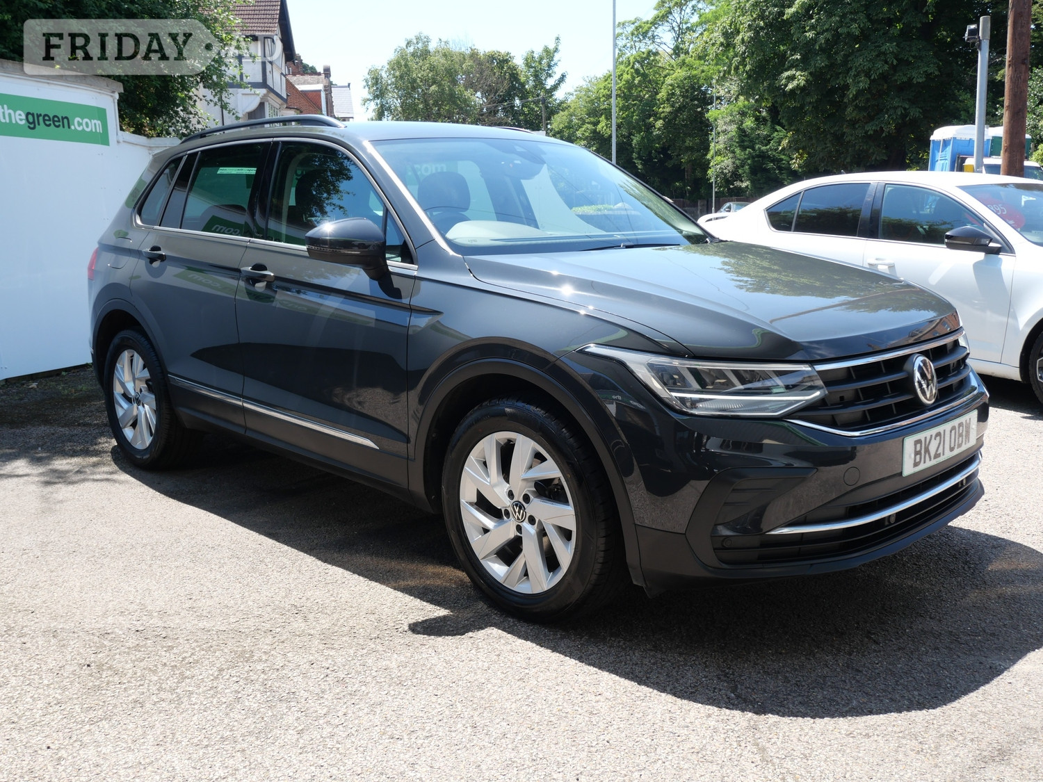 [ berth ]Volkswagen Tiguan