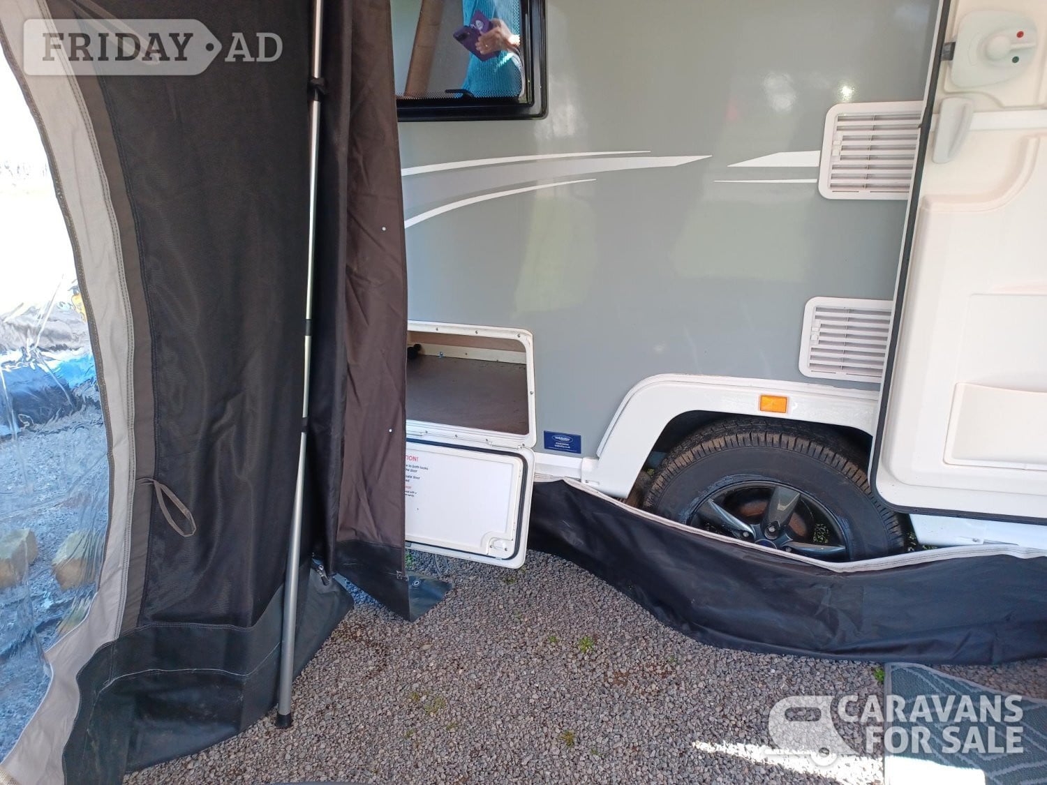 Bailey Discovery D4-2 2021 - Motorhomes & Caravans