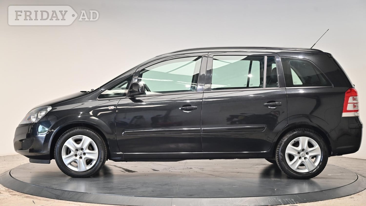 [ berth ]Vauxhall Zafira