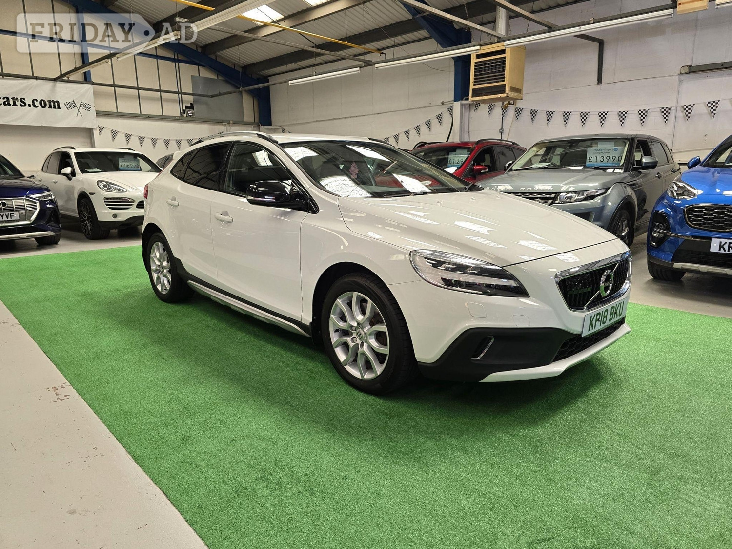 Volvo V40 Cross Country 2018 in Christchurch