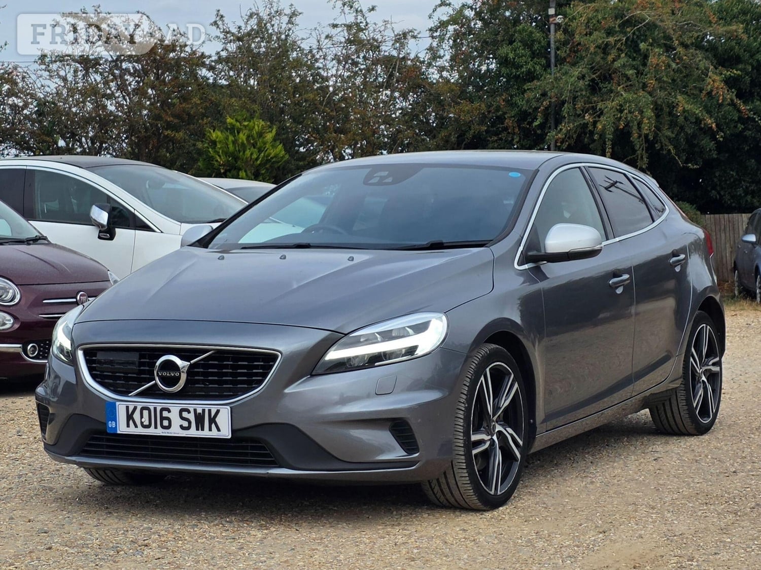 [ berth ]Volvo V40