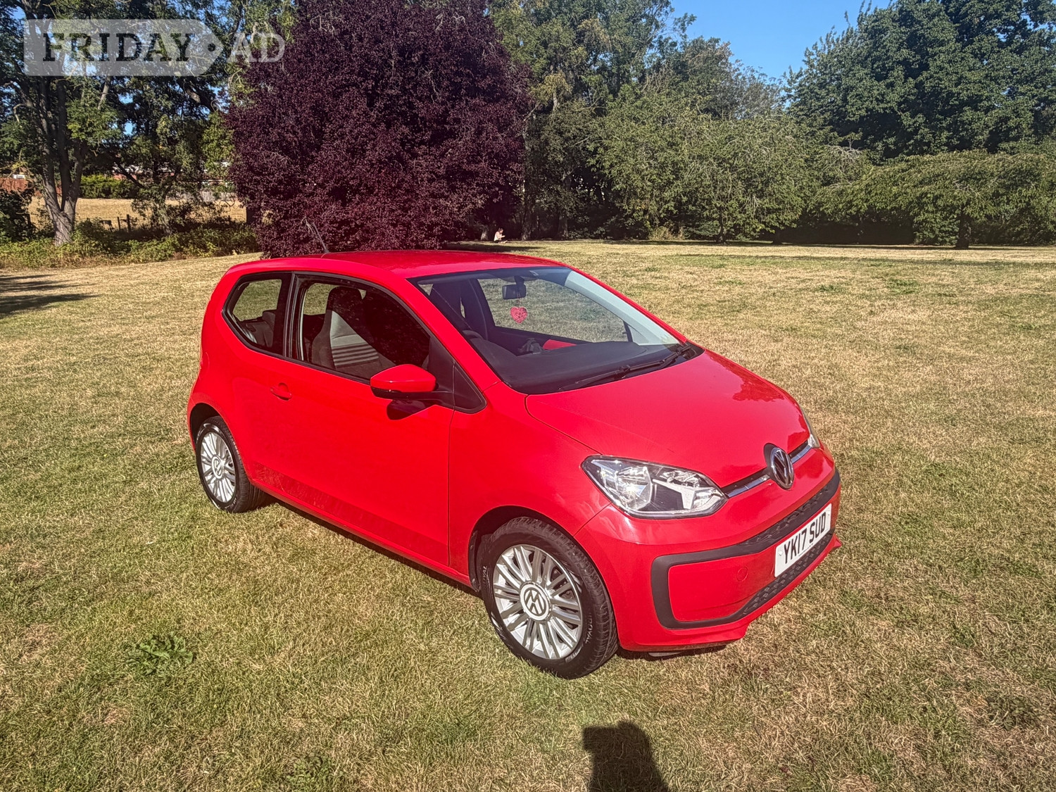 Volkswagen UP! 2017 - Cars