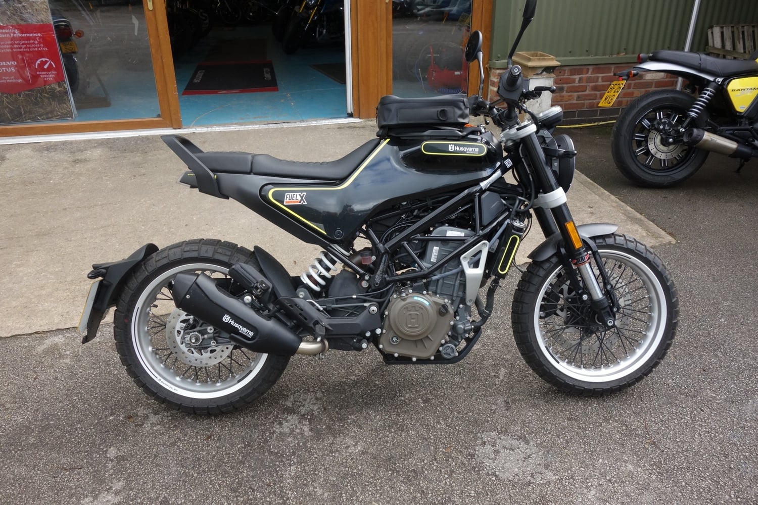 Husqvarna Svartpilen 401 Rugeley