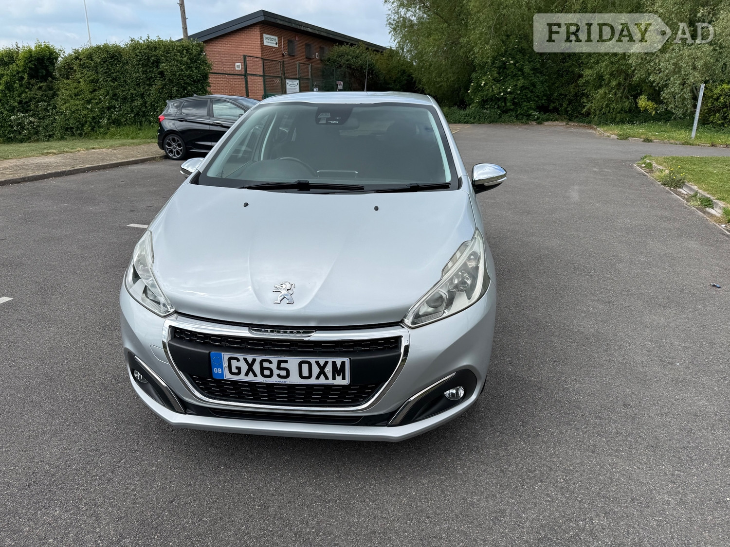 Peugeot 208 2015 - Cars