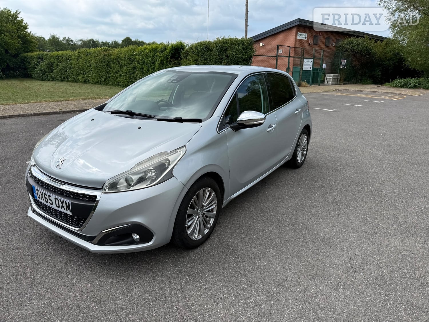 Peugeot 208 2015 in Portsmouth