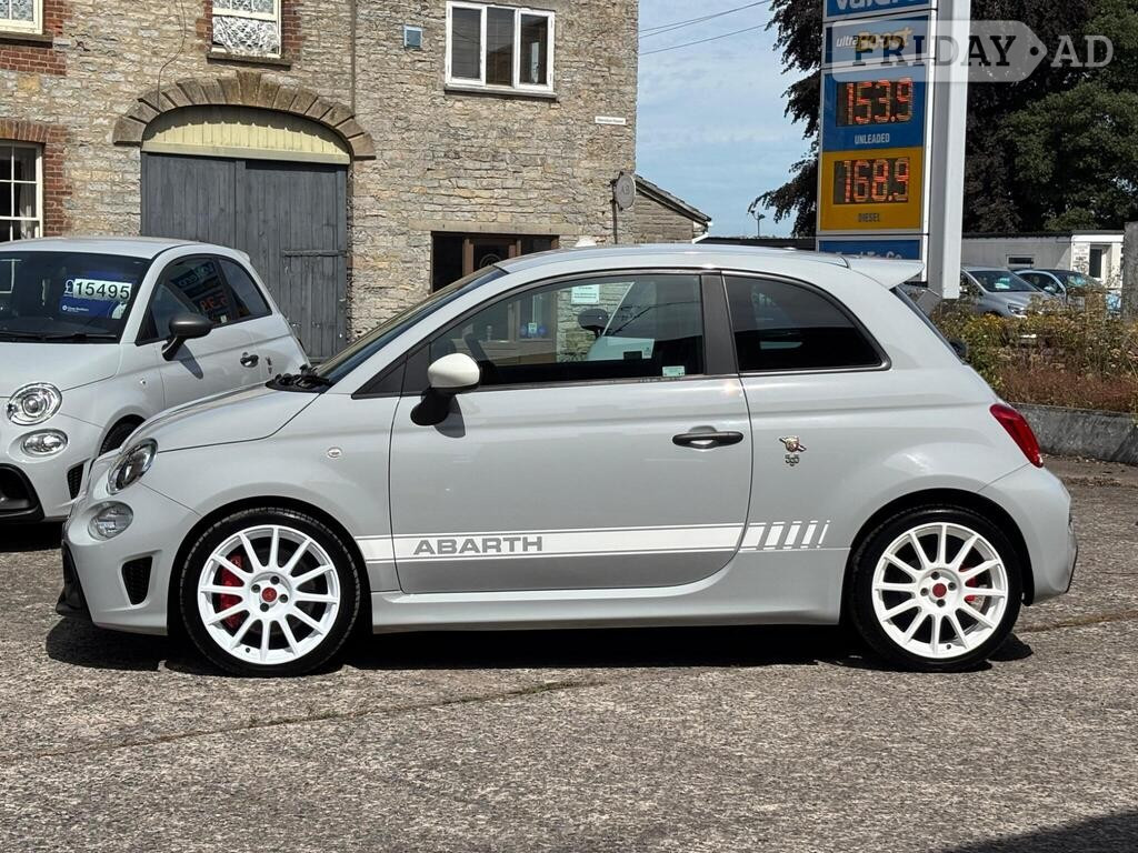 [ berth ]Abarth 595
