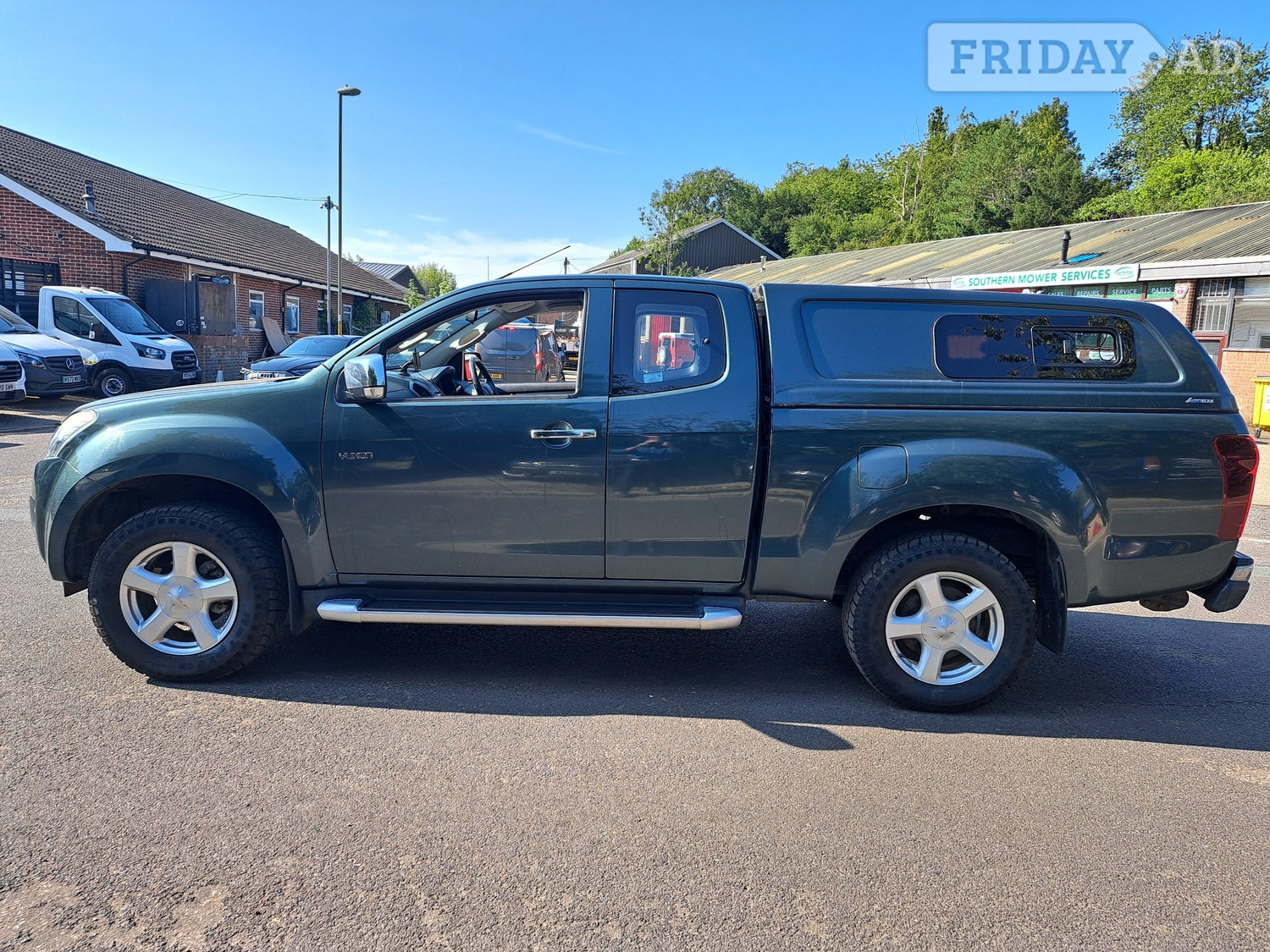 Isuzu D-MAX 2015 - Vans & Commercial Vehicles in Waterlooville