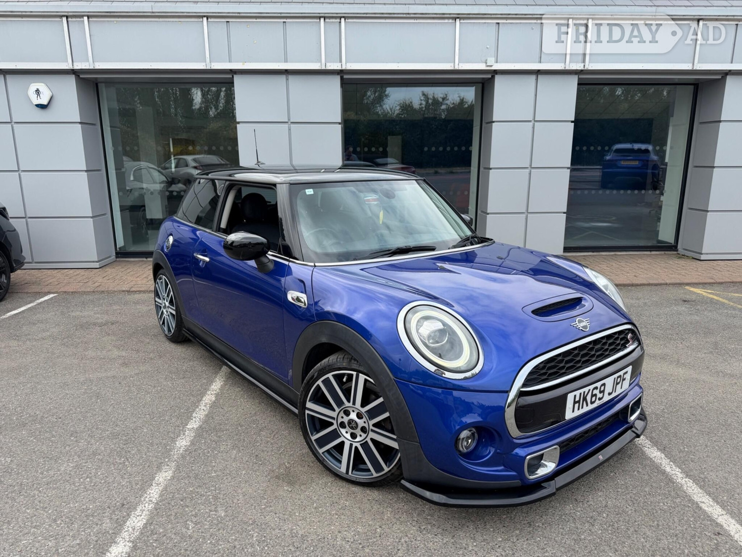 Mini Hatch 2019 in Gillingham