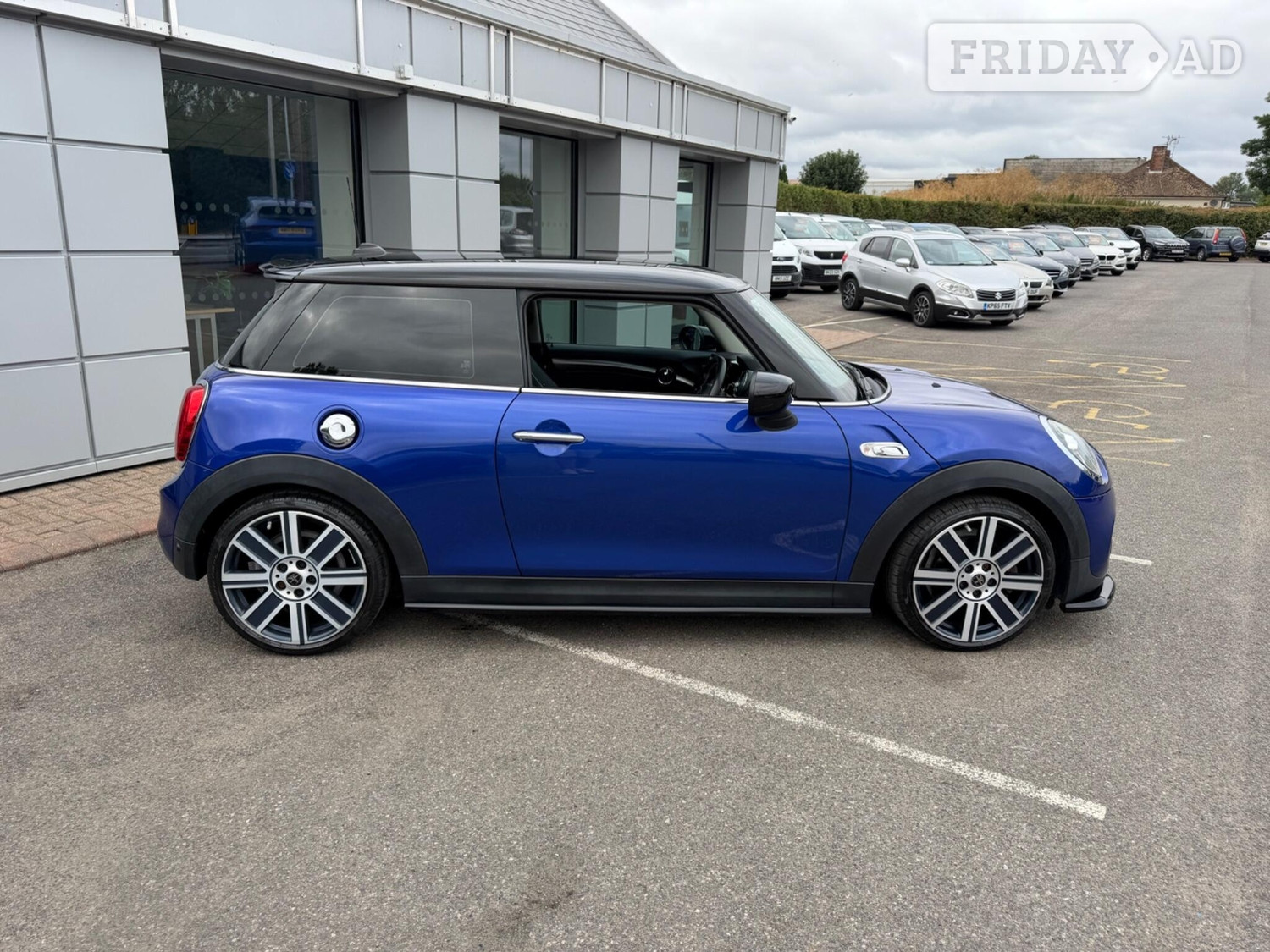 Mini Hatch 2019 - Cars in Gillingham