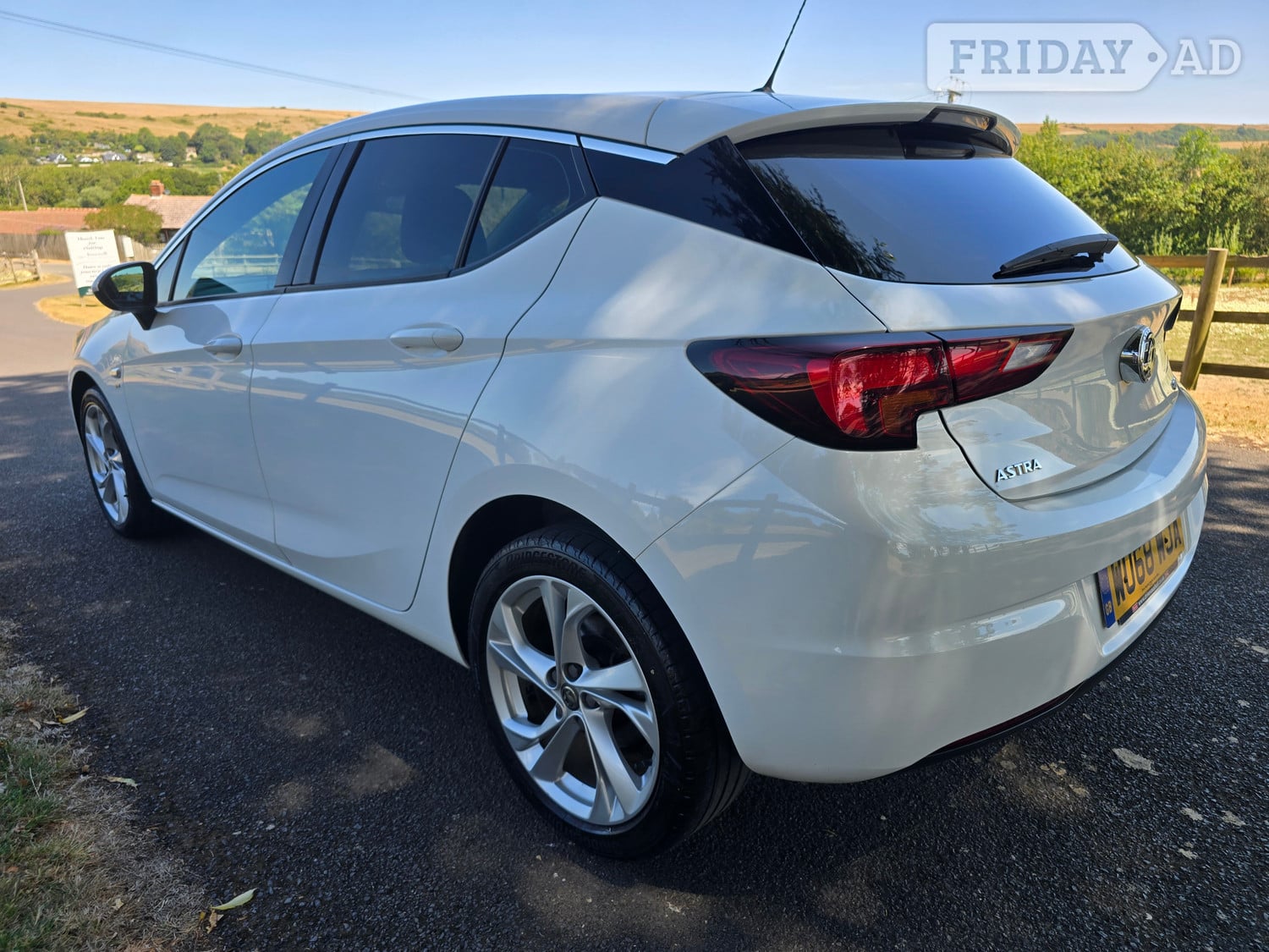 Vauxhall Astra 2018 - Cars