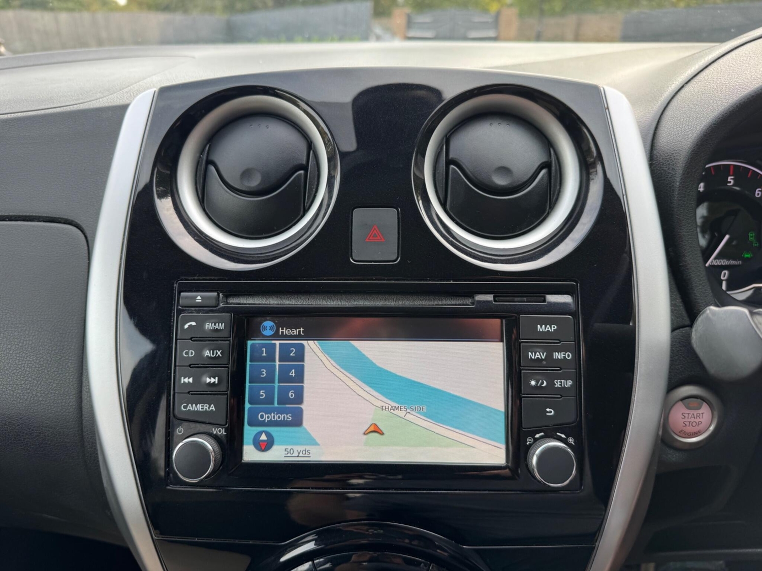 [ berth ]Nissan Note