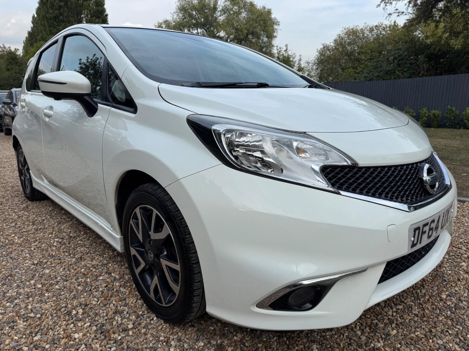 Nissan Note 2015 - Cars
