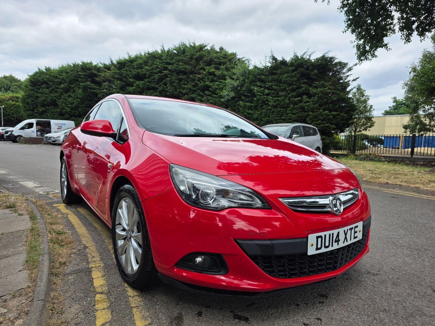 [ berth ]Vauxhall Astra