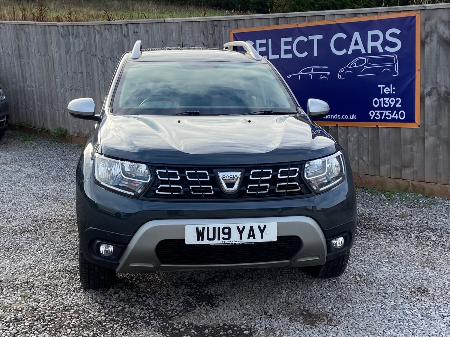 [ berth ]Dacia Duster