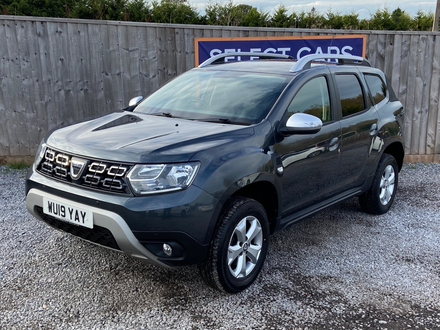 Dacia Duster 2019 - Cars in Exeter