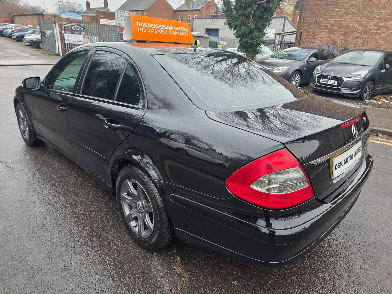 [ berth ]Mercedes-Benz E Class