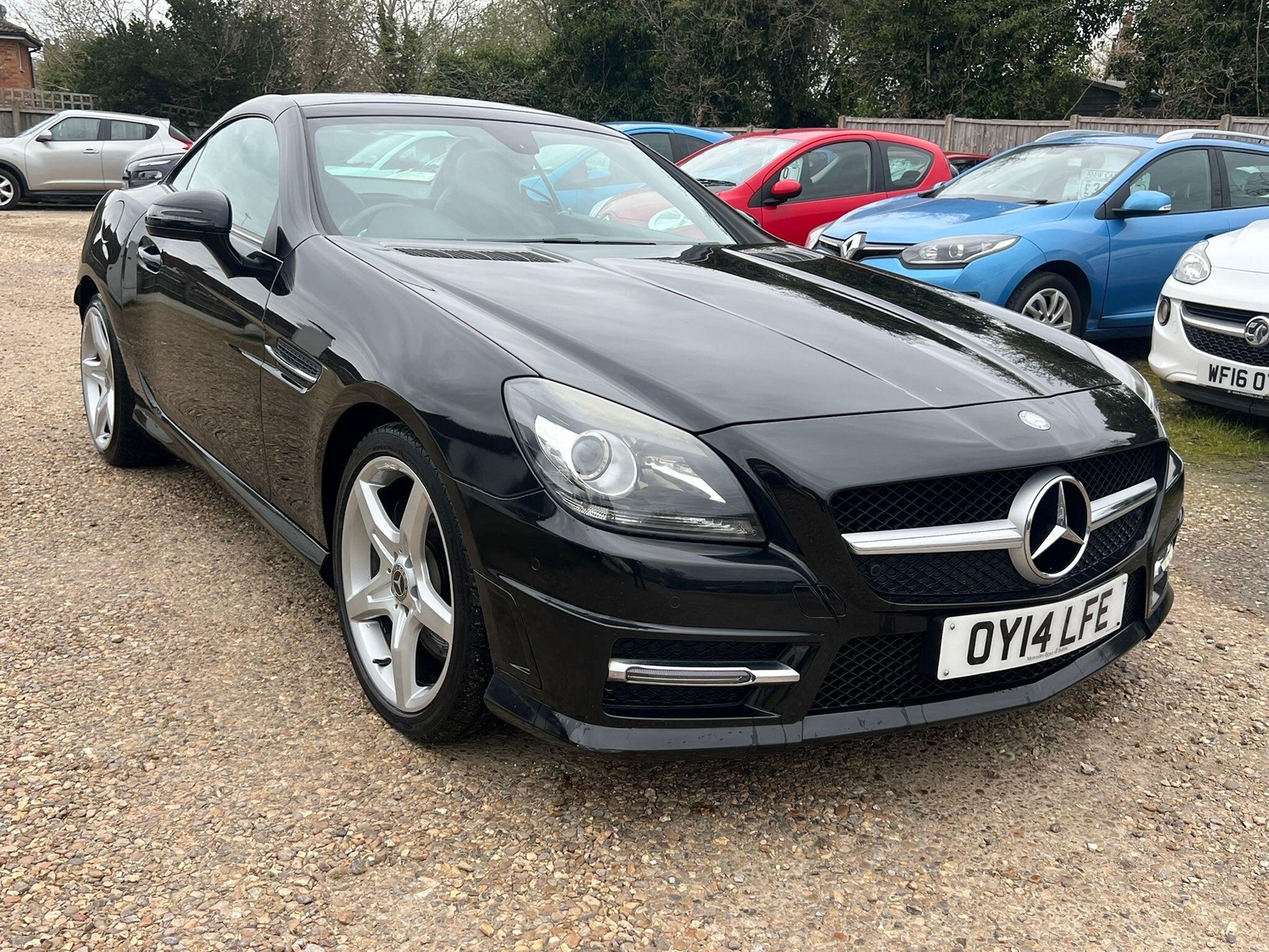 [ berth ]Mercedes-Benz SLK