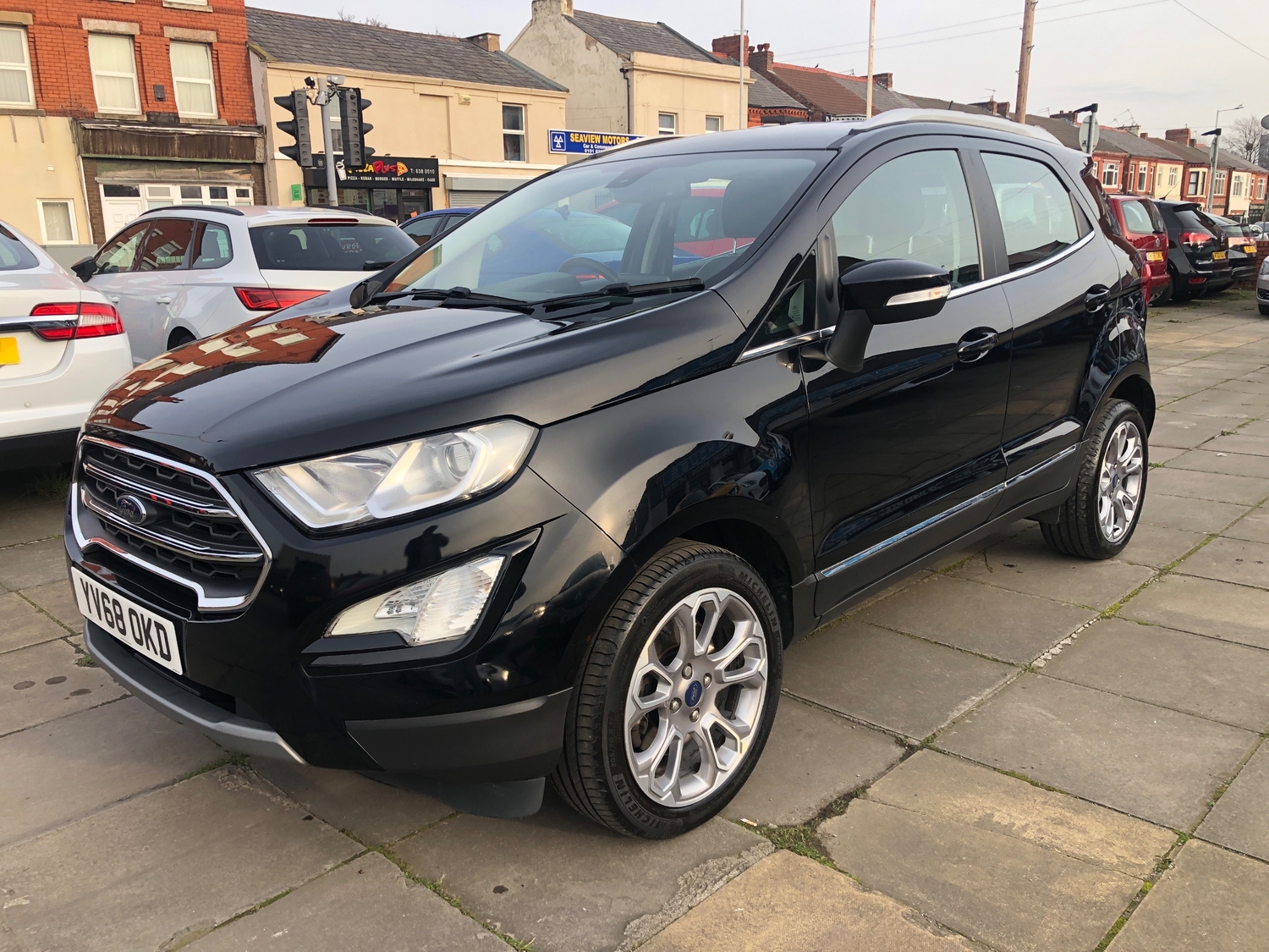 [ berth ]Ford Ecosport