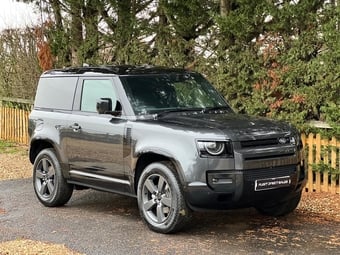 Land Rover Defender 90 2026