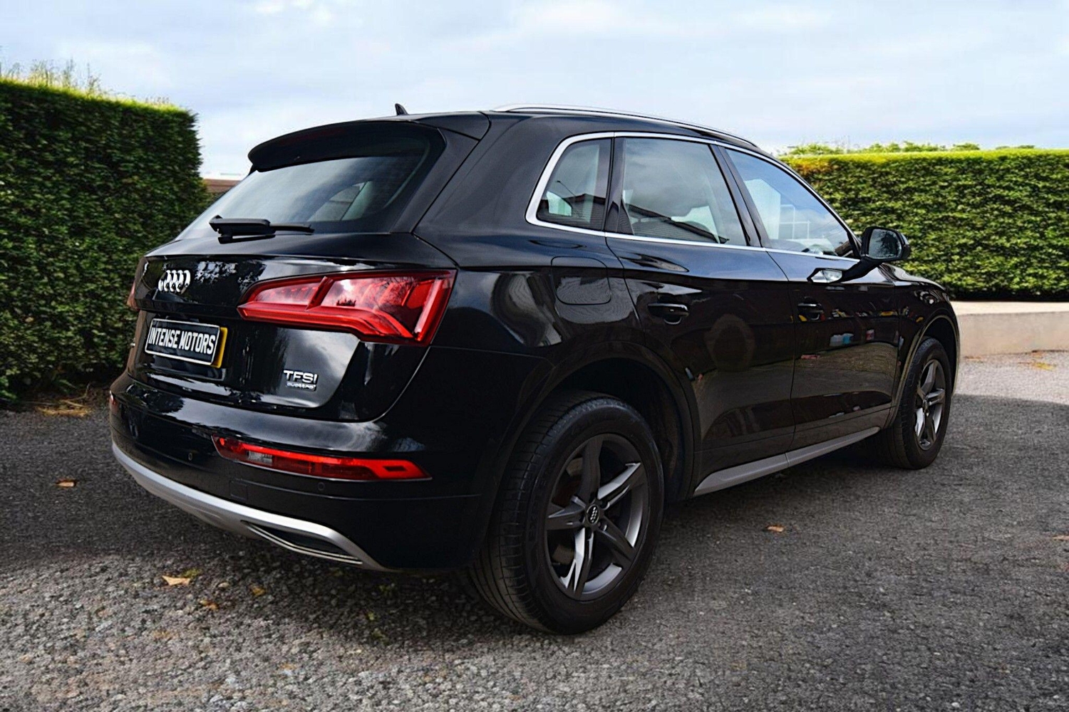 [ berth ]Audi Q5