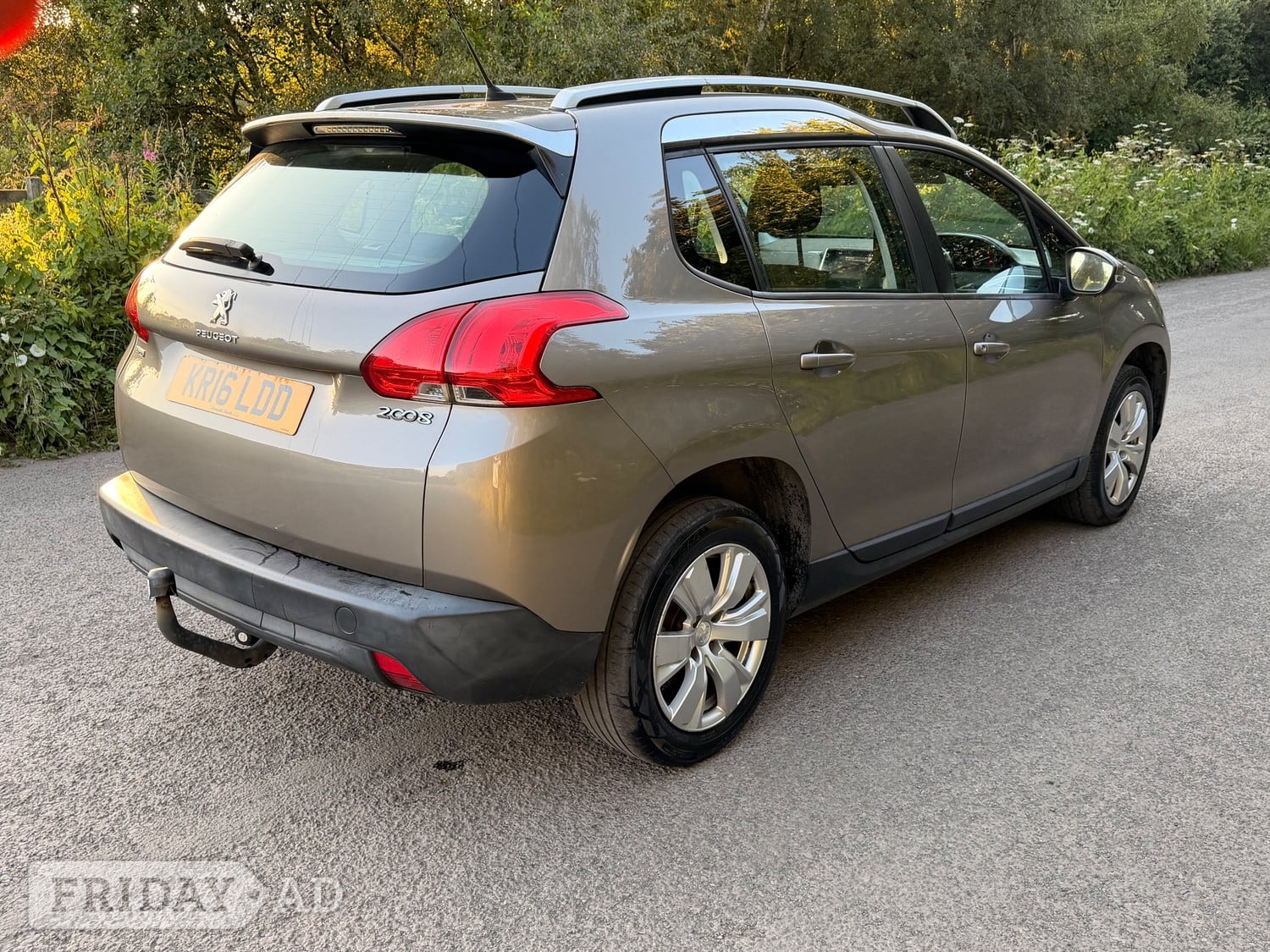 [ berth ]Peugeot 2008