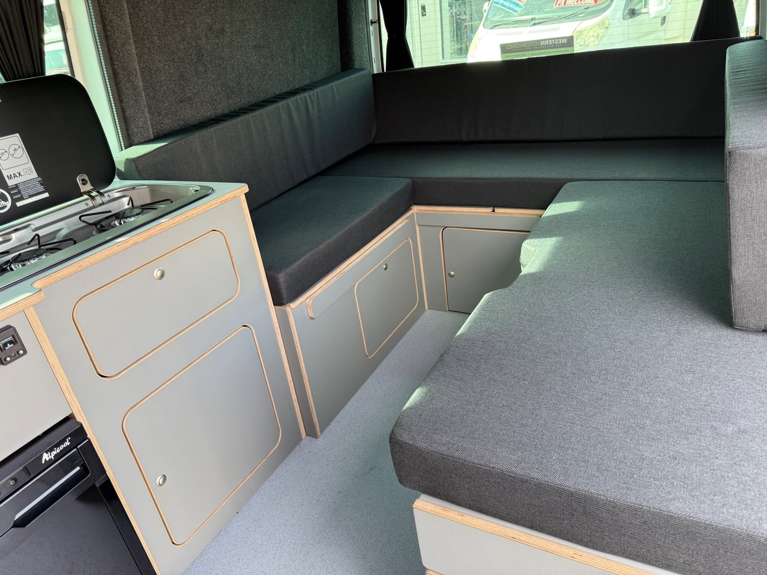 Volkswagen Transporter 2016 - Motorhomes & Caravans in Weston-Super-Mare
