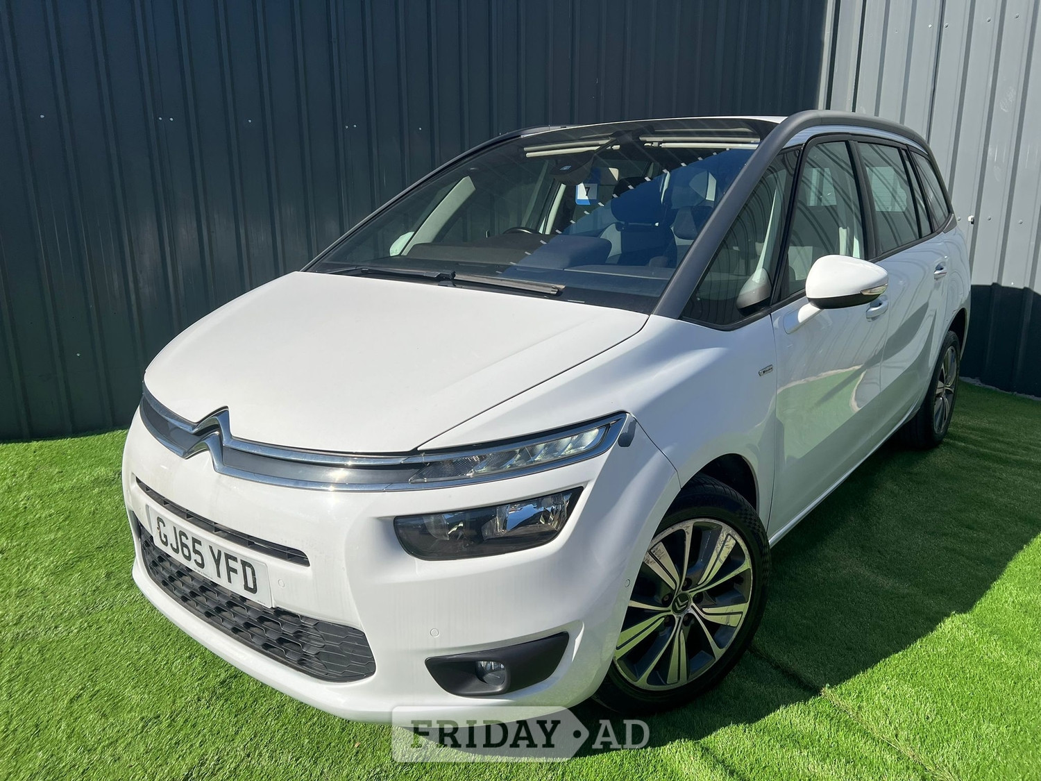 Citroen Grand C4 Picasso 2015 in Oldbury