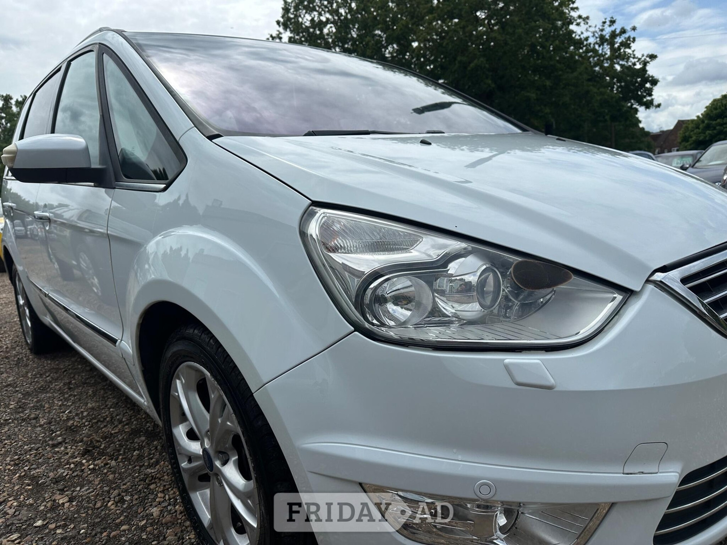 Ford Galaxy 2012 - Cars