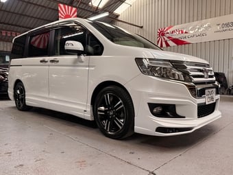 Honda Stepwagon 2012