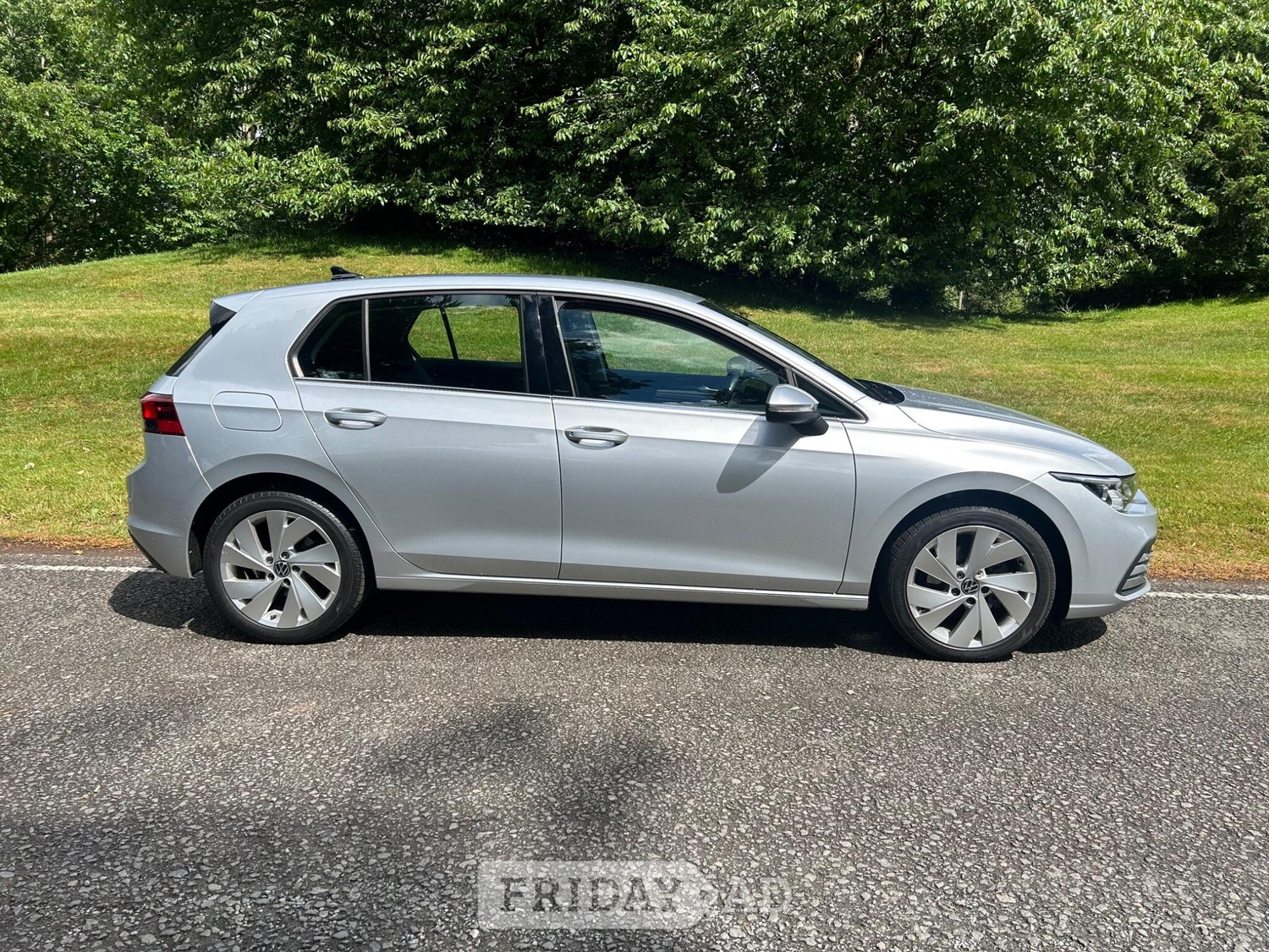 Volkswagen Golf 2021 - Cars