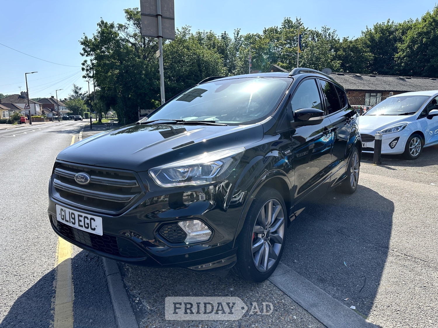 [ berth ]Ford Kuga