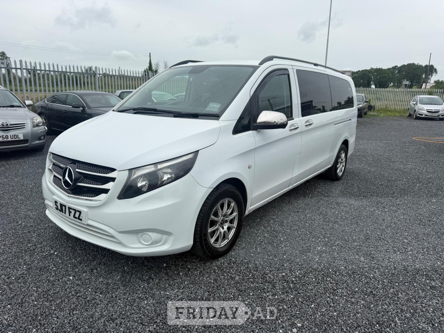 [ berth ]Mercedes-Benz Vito