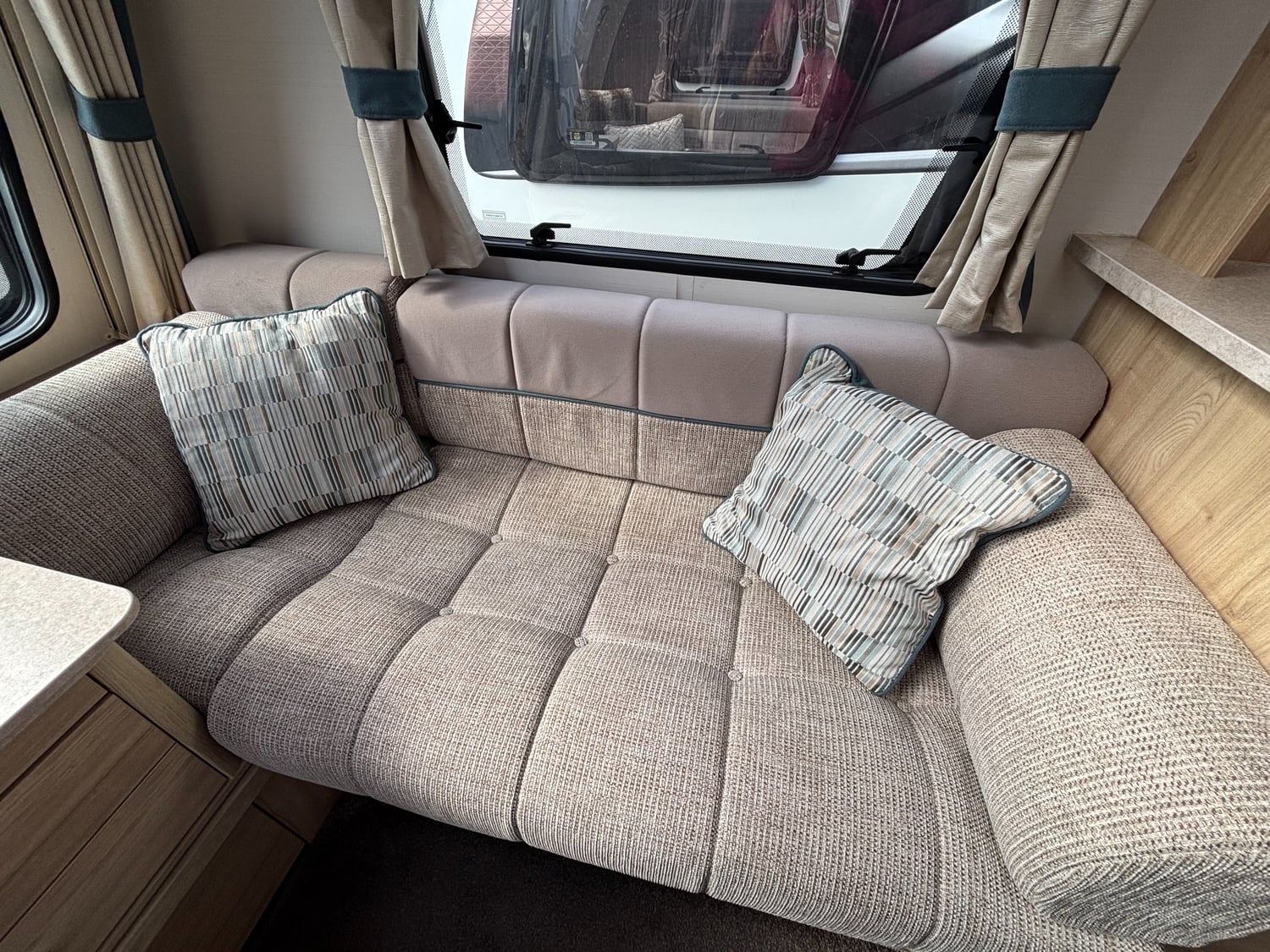 Elddis Avante 2016 - Motorhomes & Caravans in Gloucester