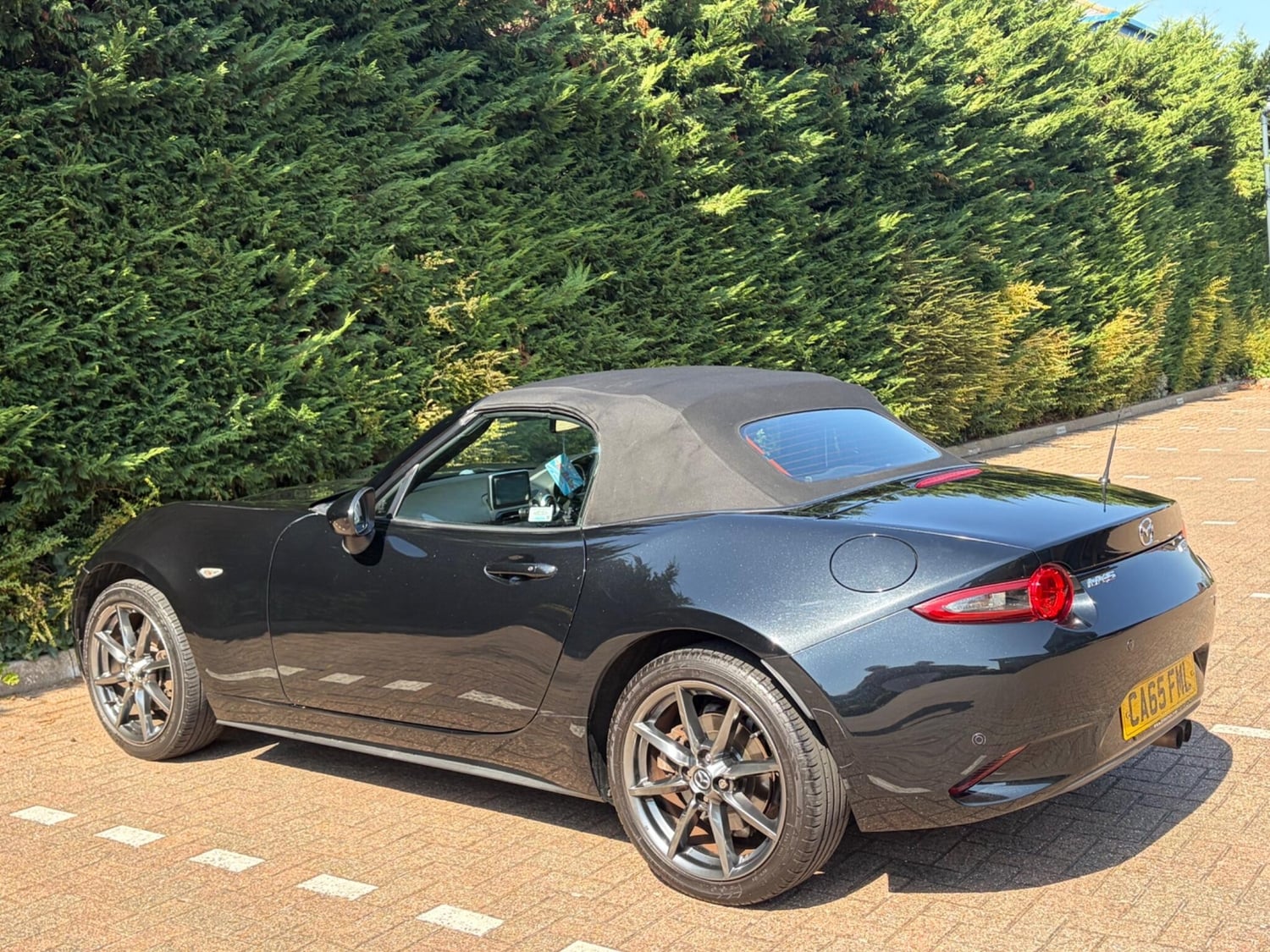 Mazda MX-5 2016 - Cars in Leatherhead