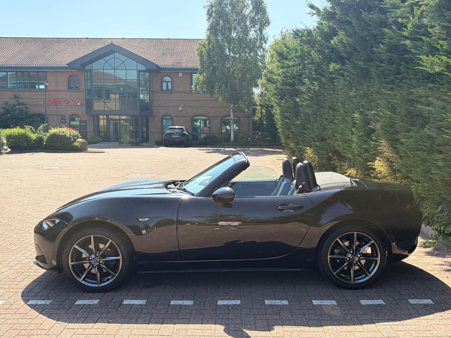 Mazda MX-5 2016 - Cars