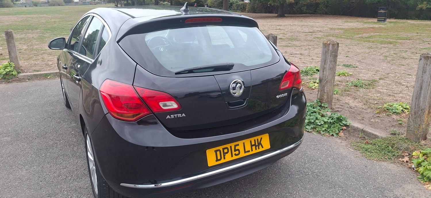 Vauxhall Astra Sutton