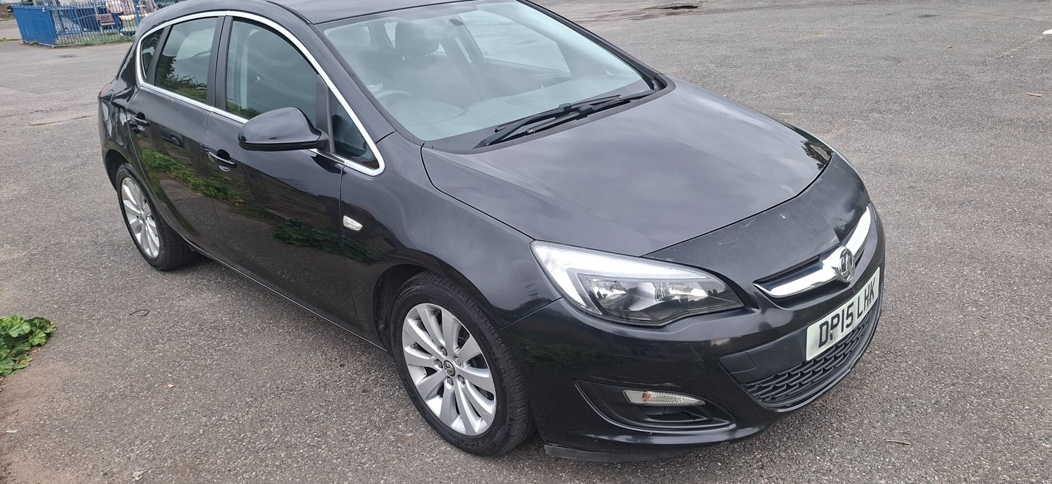 Vauxhall Astra 2015 - Cars