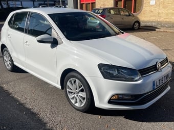 Volkswagen Polo 2015
