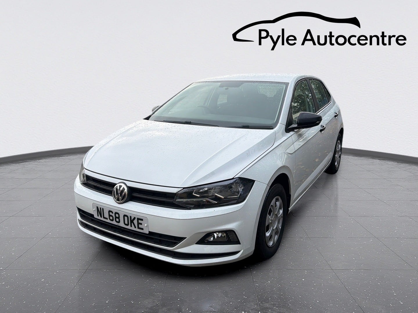 [ berth ]Volkswagen Polo