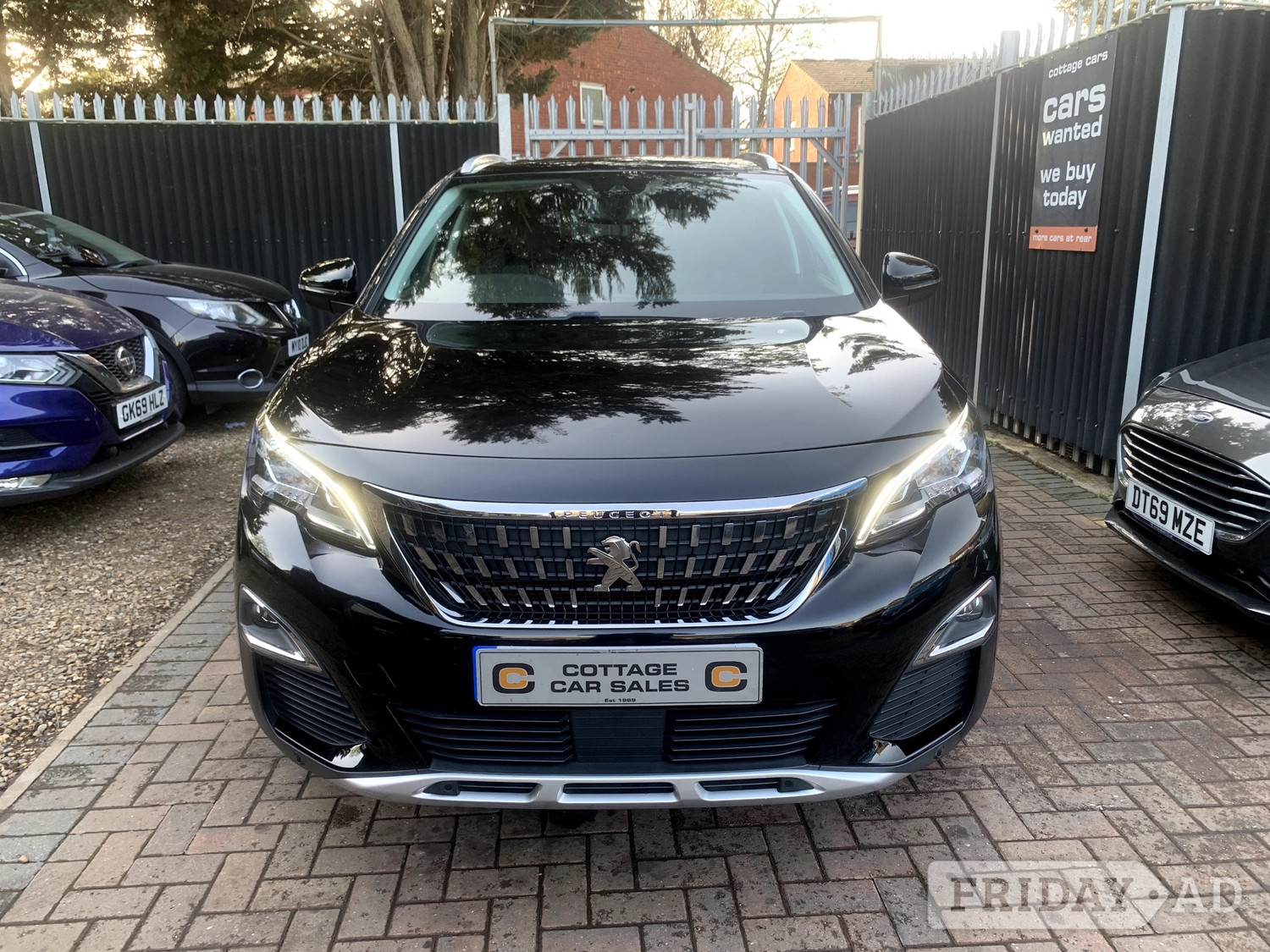 Peugeot 3008 2018 - Cars in Hayes