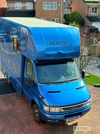TRT Horseboxes  Iveco Horsebox