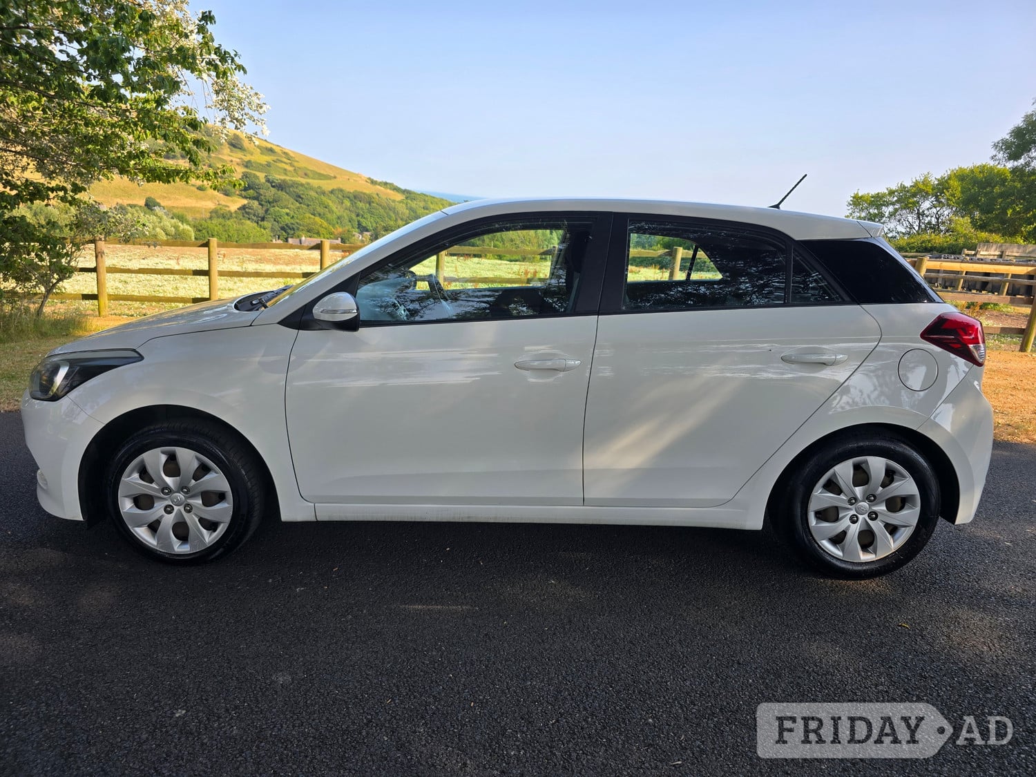 Hyundai i20 2017 - Cars in Weymouth