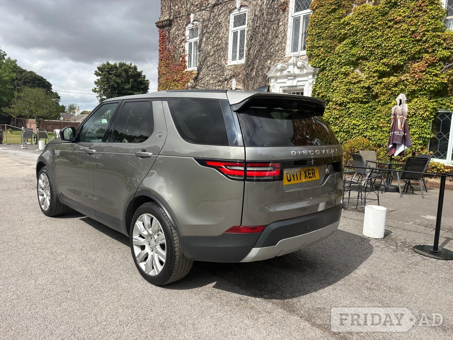 Land Rover Discovery 2017 - Cars