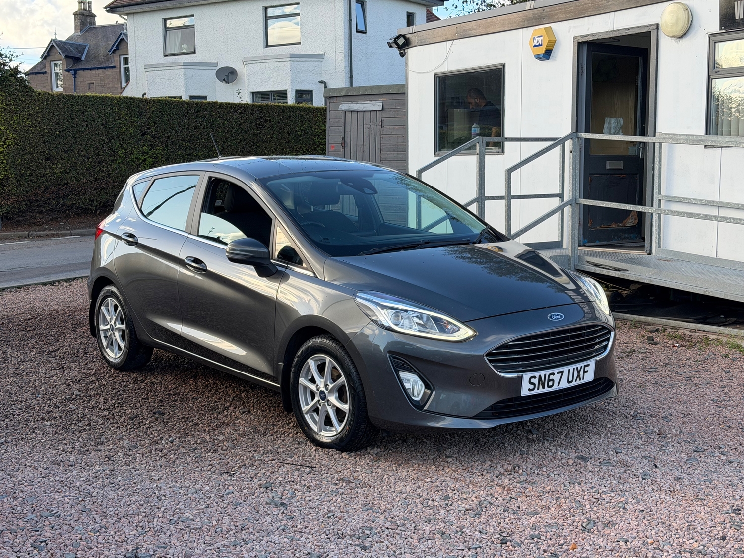 [ berth ]Ford Fiesta