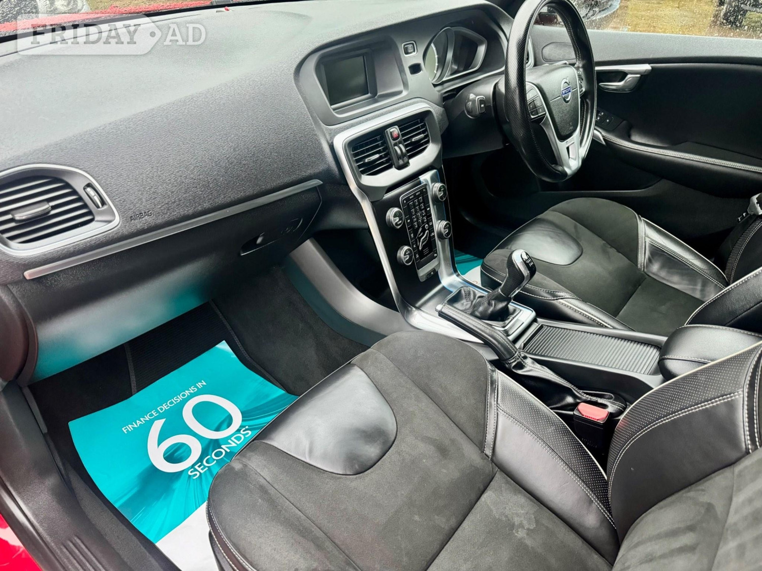 [ berth ]Volvo V40