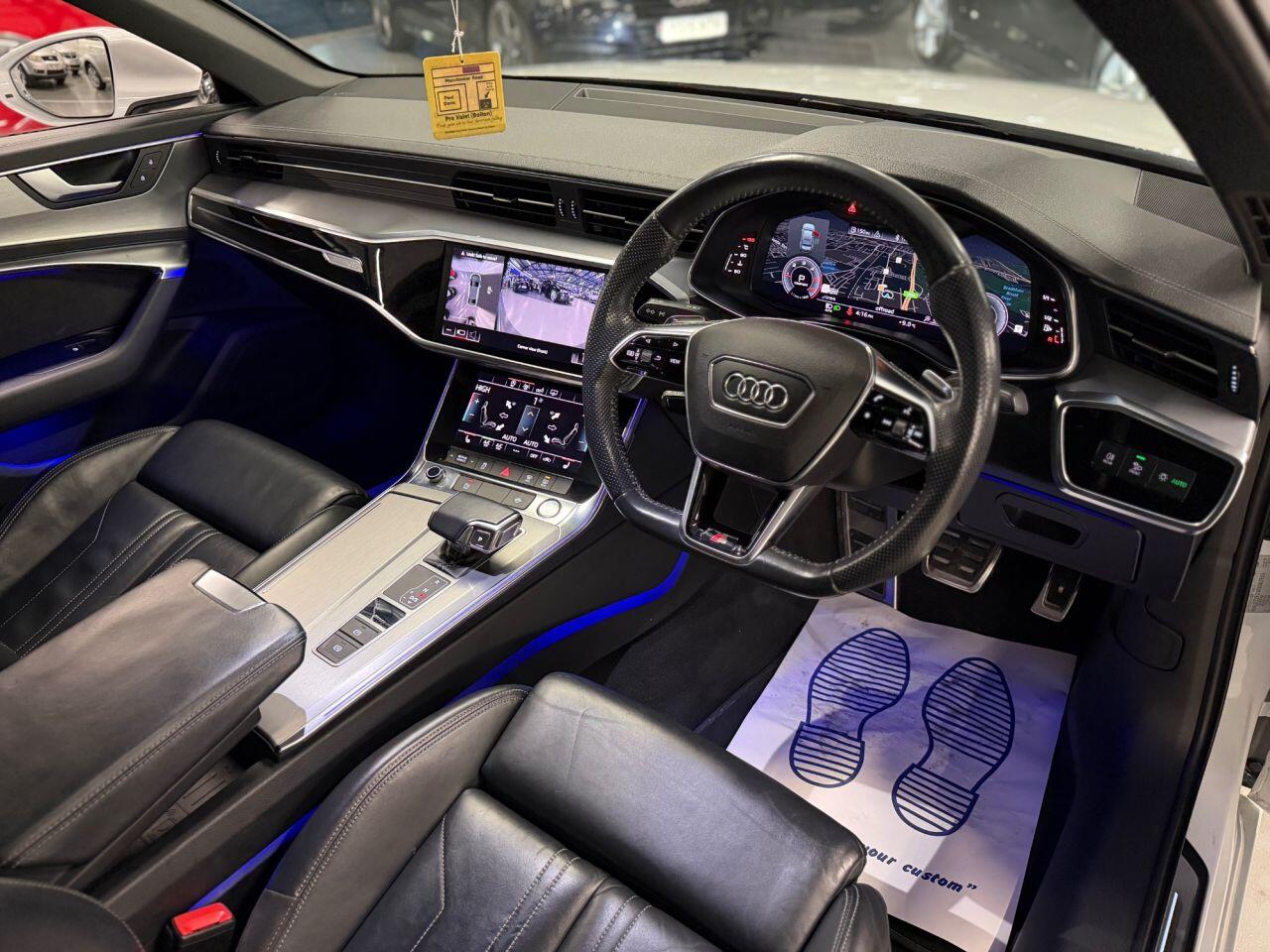 [ berth ]Audi A6 Saloon