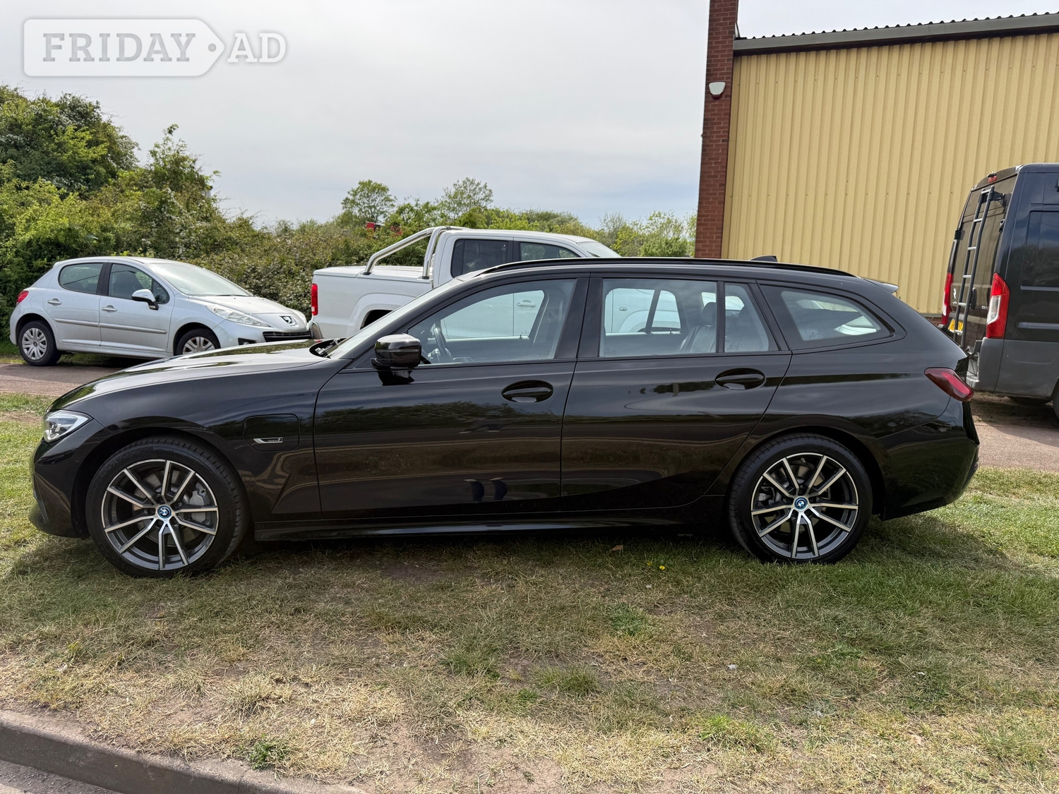 BMW 3 Series 2021 - Cars